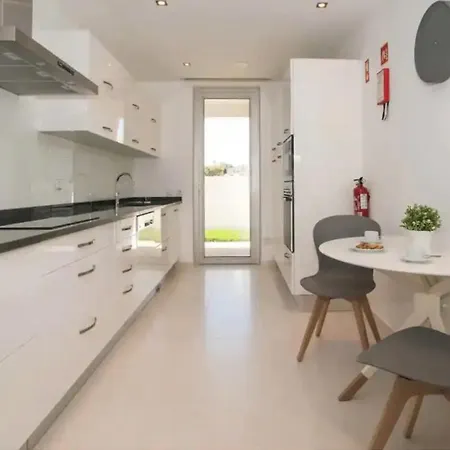 Apartment Zentuni Ocean Front Lagos