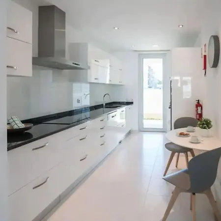 Zentuni Ocean Front Appartement *