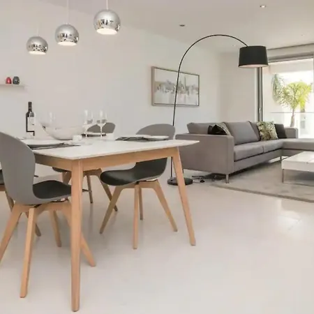 Zentuni Ocean Front * Lagos